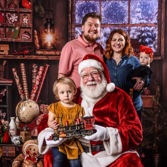 Meet your Posher, Ashley - Picture 1 of 1